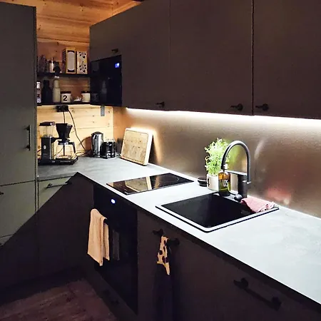 Rovarakka 1 B By Interhome ليفي